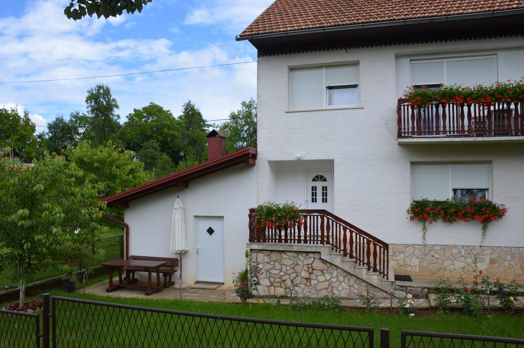 Apartment Loza Slunj Bilik gambar